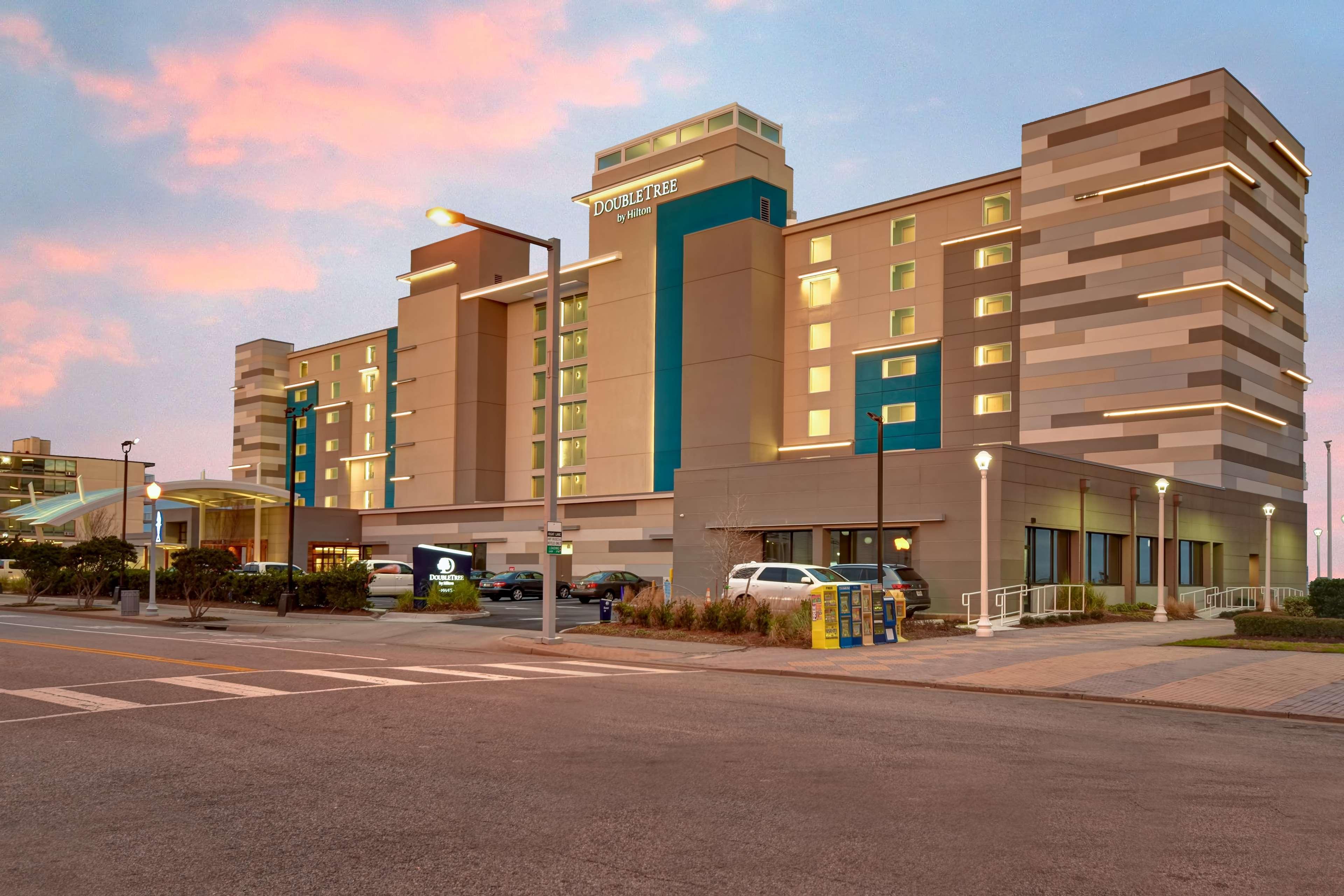 Doubletree By Hilton Oceanfront Virginia Beach Exteriör bild