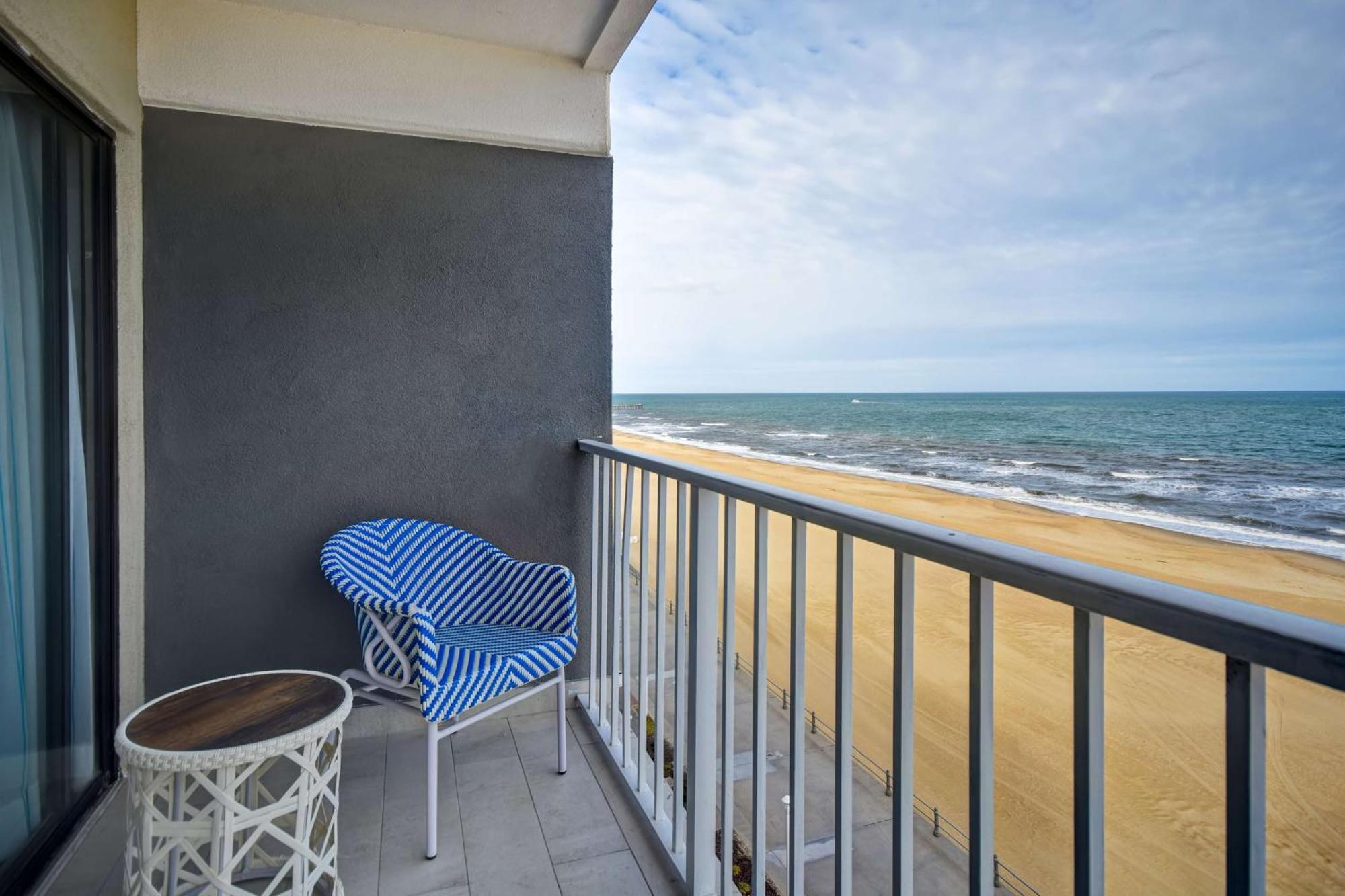 Doubletree By Hilton Oceanfront Virginia Beach Exteriör bild